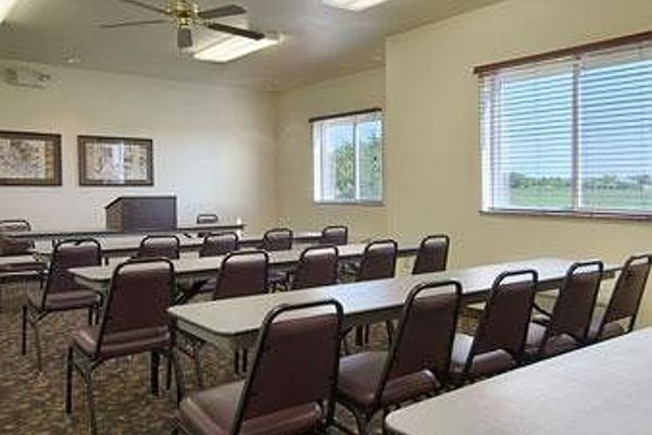 Hotel Super 8 Iola Kansas